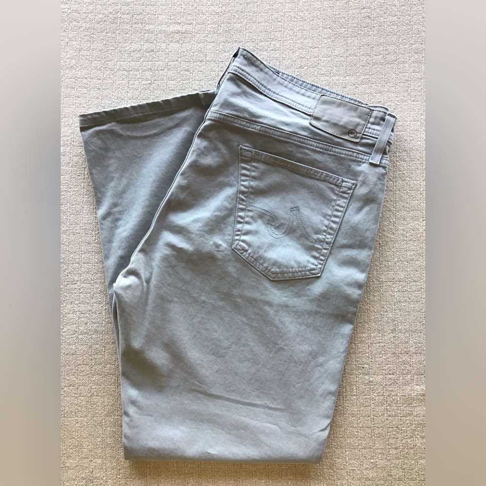 NWOT AG Adriano Goldschmied M 40x32 The Everett Slim Straight Leg Jean in Gray